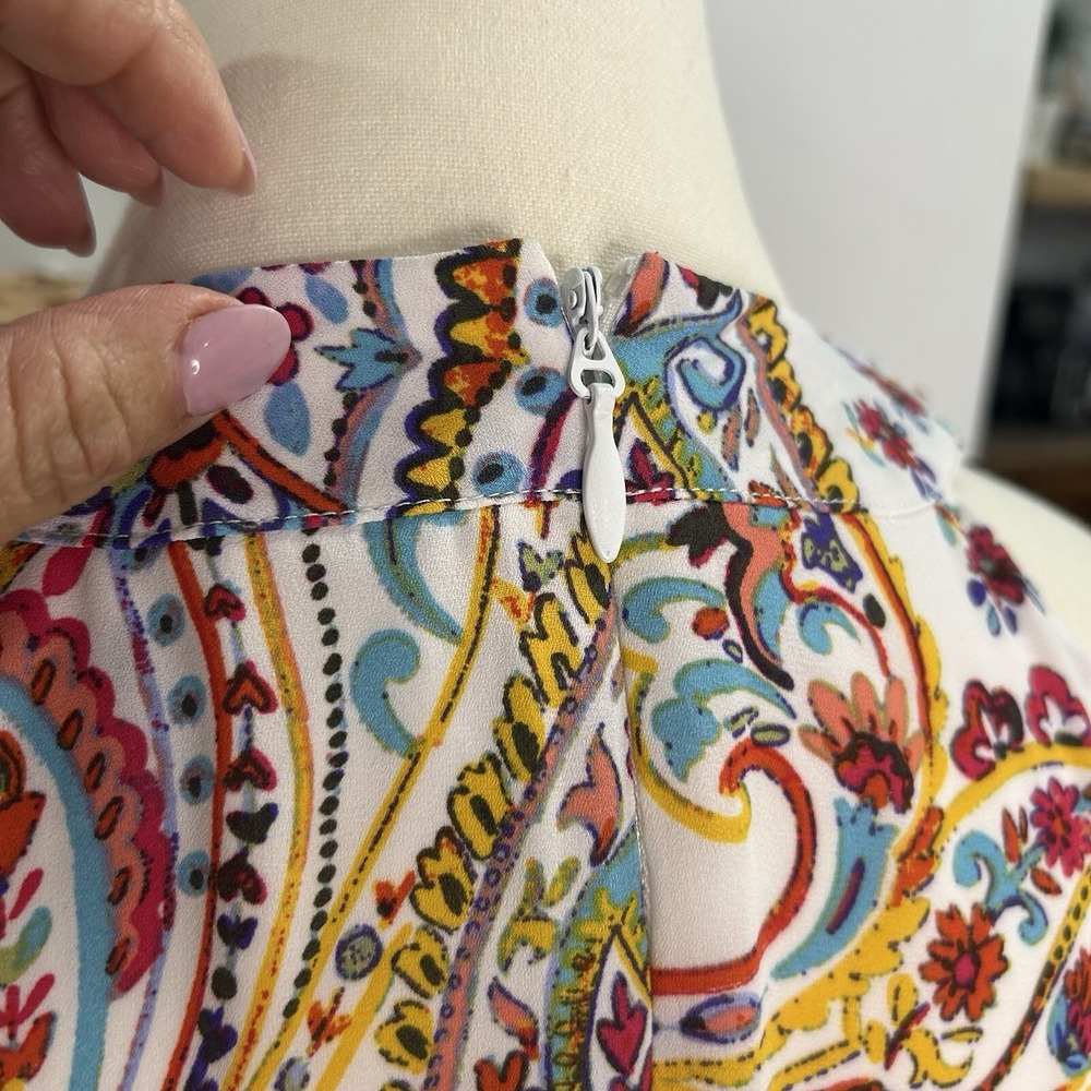 NY & Company Paisley print 3 tier swing Dress Size M Sleeveless Halter - Picture 5 of 10